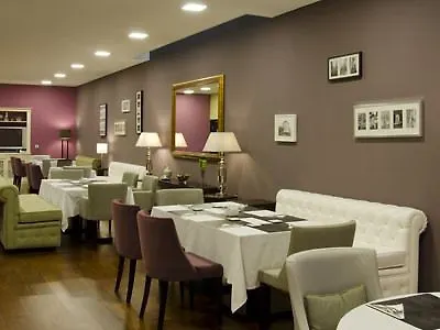 Hotell Vip Executive Saldanha 4*