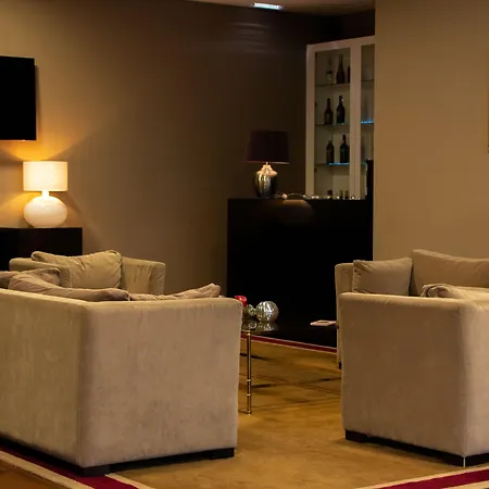 Vip エグゼクティブ サルダーニャ 4*