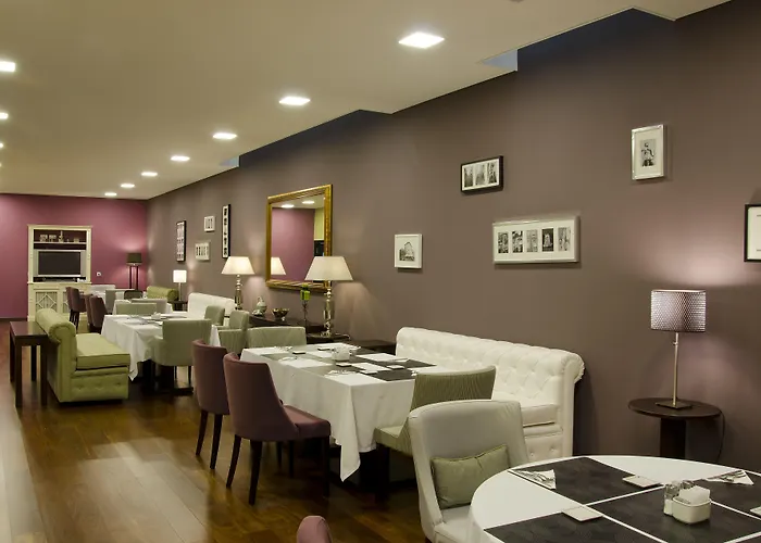 Vip Executive Saldanha Отель 4*