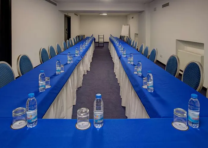 Отель Vip Executive Saldanha 4*